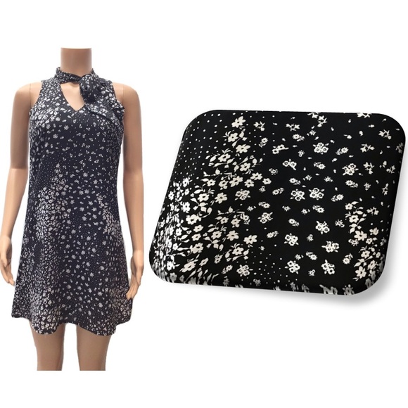 EUC Decree Black Floral Tie Neck Sleeveless Mini Dress Size Small - Picture 1 of 8